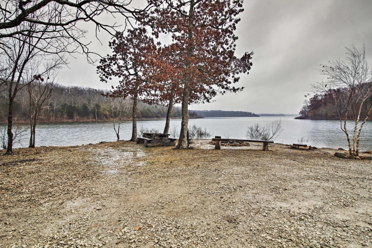 Rustic Stockton Lake Cabin Half Mile To Boat Ramp! Esterno foto