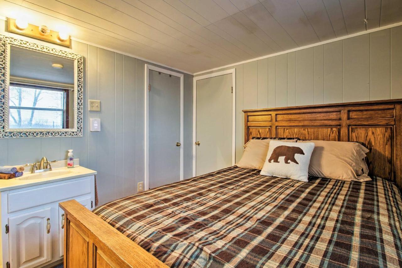 Rustic Stockton Lake Cabin Half Mile To Boat Ramp! Esterno foto